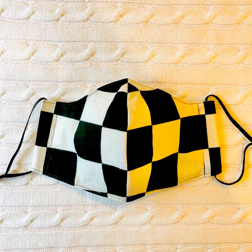 Flag check face mask